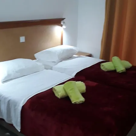 Nissi 3 Bedroom *